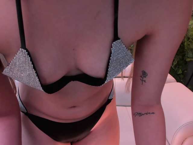 Live sex webcam photo for CourtneyHall #272426944