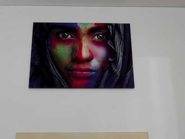 Live sex webcam photo for CoxElisa #276807471