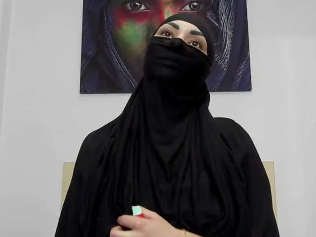 Live sex webcam photo for CoxElisa #277233341