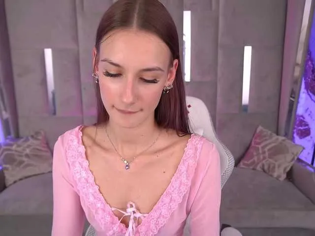 Live sex webcam photo for CozyCute #291140718