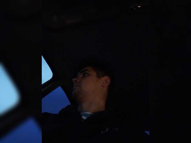 Live sex webcam photo for Crask213 #276529972