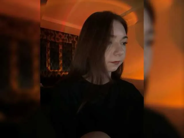 Live sex webcam photo for CrazyAleona #277409884