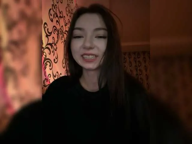 Live sex webcam photo for CrazyAleona #277417072