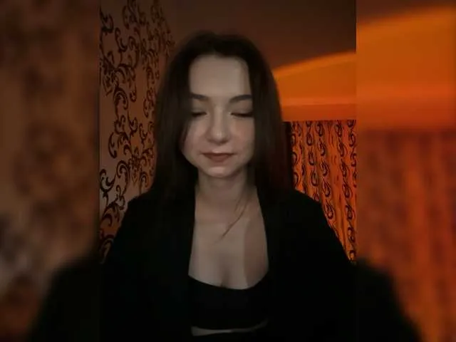 Live sex webcam photo for CrazyAleona #277424402