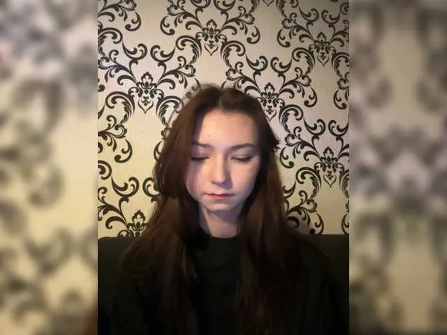 Live sex webcam photo for CrazyAleona #277640132