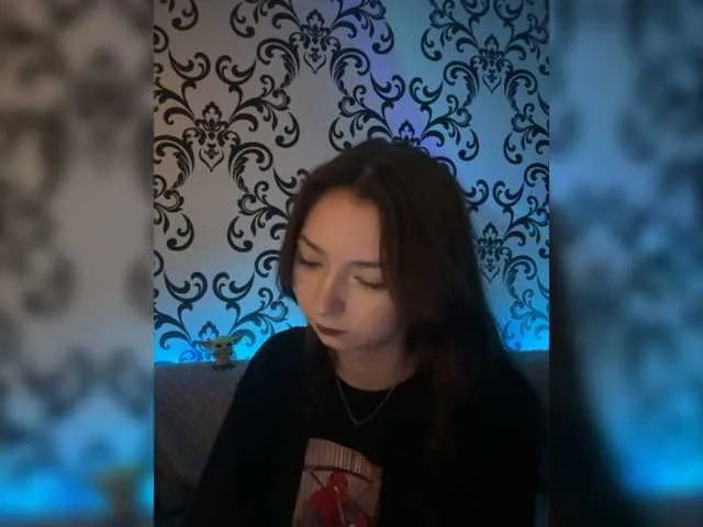 Live sex webcam photo for CrazyAleona #277725473