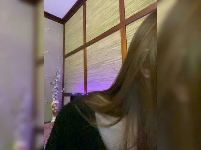 Live sex webcam photo for CrazyAleona #278161964