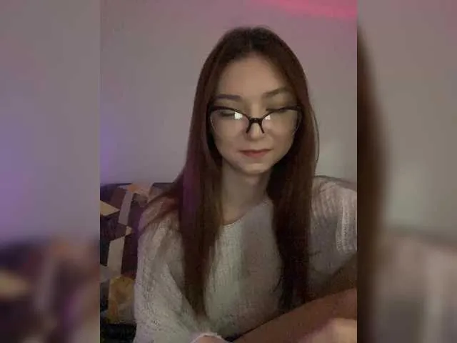 Live sex webcam photo for CrazyAleona #278265256