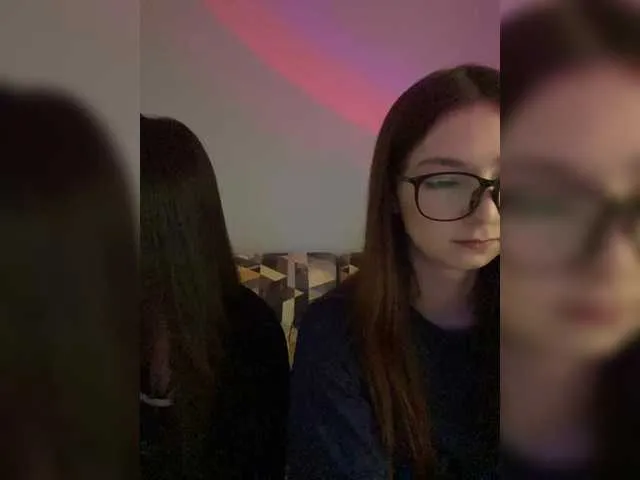 Live sex webcam photo for CrazyAleona #278397758