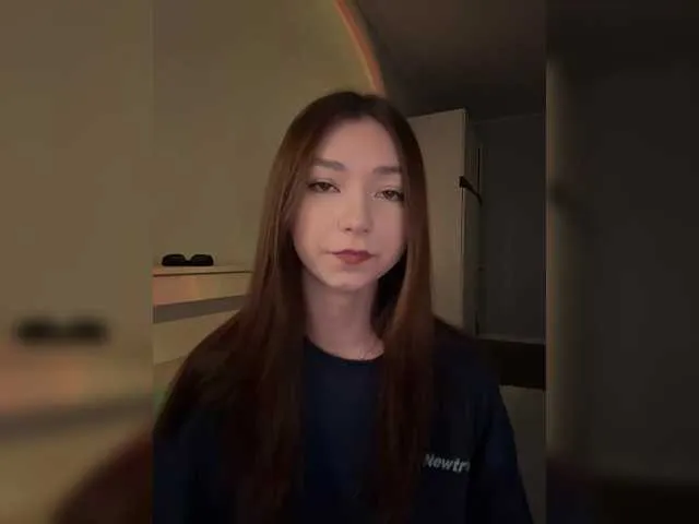 Live sex webcam photo for CrazyAleona #285829668