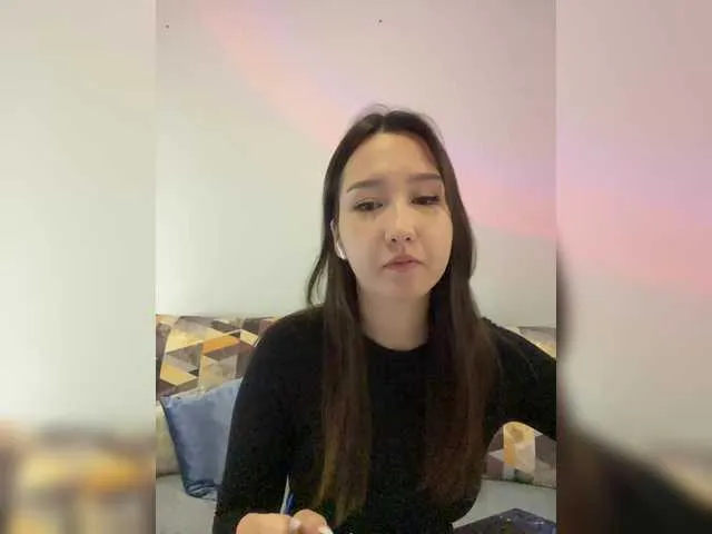 Live sex webcam photo for CrazyAleona #288230207