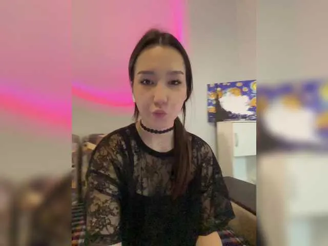 Live sex webcam photo for CrazyAleona #288617830