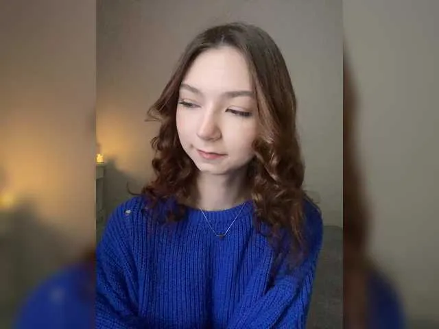 Live sex webcam photo for CrazyAleona #290014796