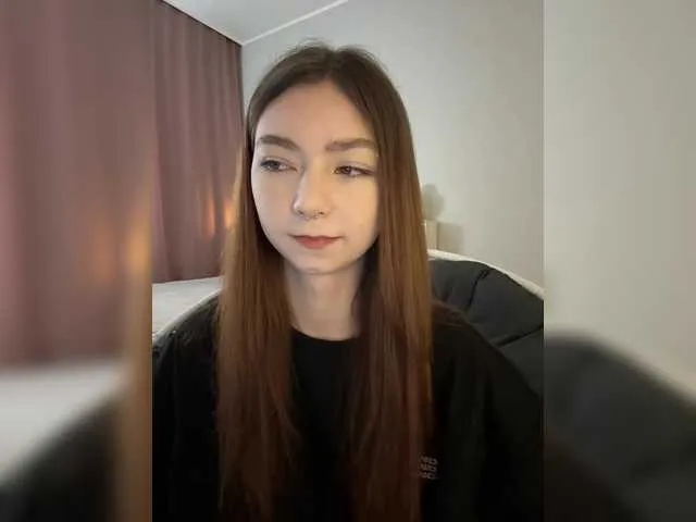 Live sex webcam photo for CrazyAleona #290415479