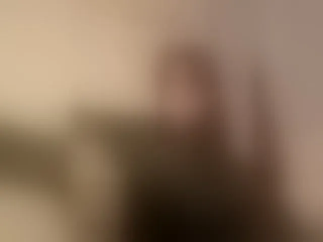 Live sex webcam photo for CrazyAleona #294148973