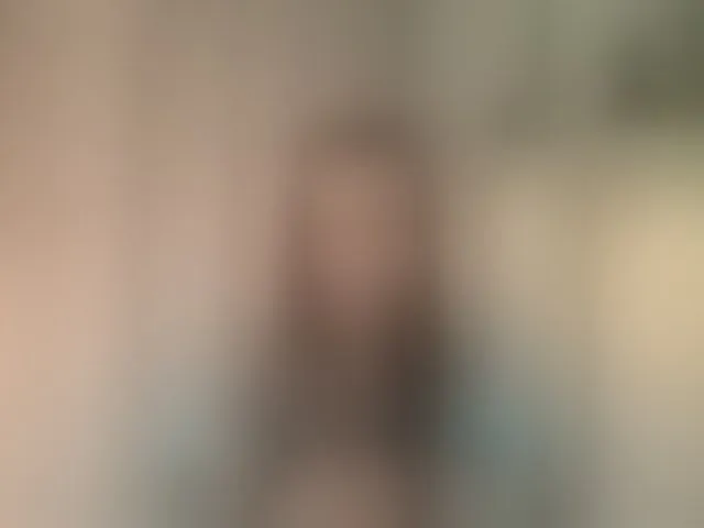 Live sex webcam photo for CrazyAleona #294158478