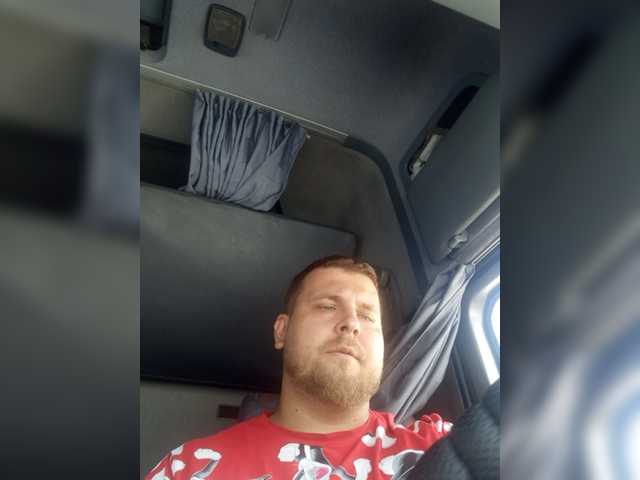 Live sex webcam photo for CrazyBoy1-17 #275732534