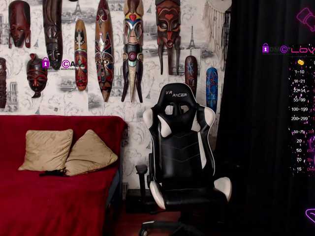 Live sex webcam photo for CrazyLaGirl #288046592