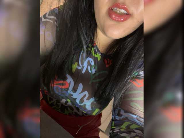 Live sex webcam photo for CrazyLilusha #277107143