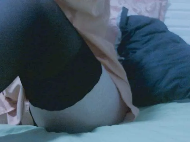 Live sex webcam photo for CrazyMary777 #293236977
