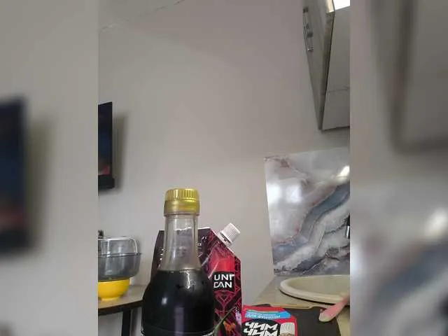 Live sex webcam photo for CrazyPussy07 #290845988