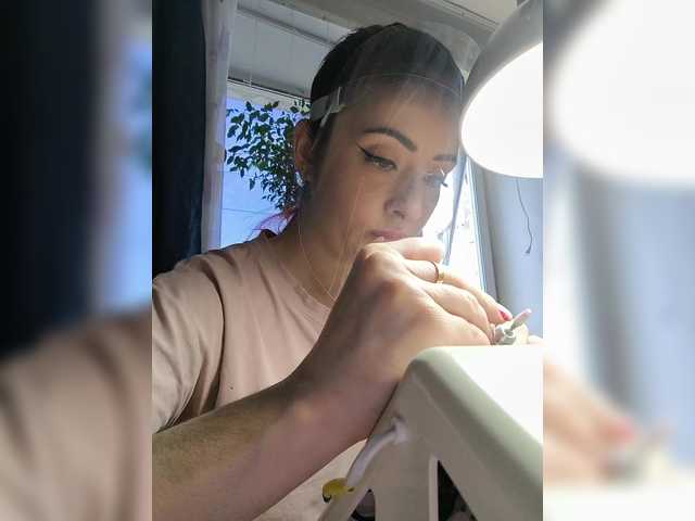 Live sex webcam photo for CrazyPussy07 #290901856