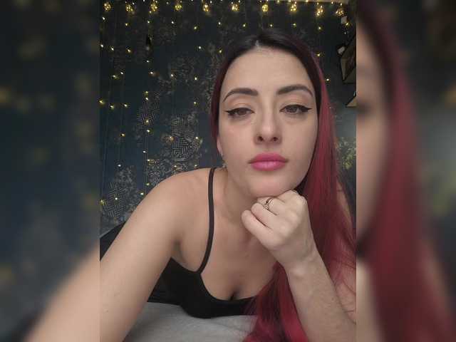 Live sex webcam photo for CrazyPussy07 #290924107