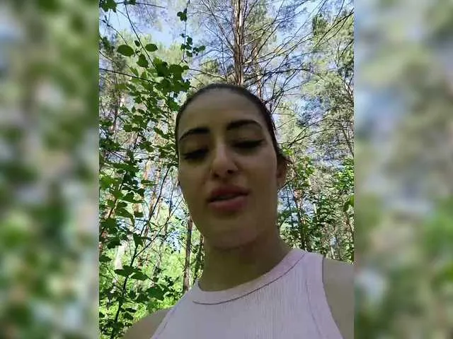 Live sex webcam photo for CrazyPussy07 #291190840