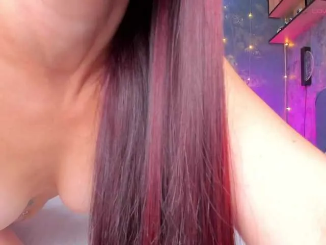 Live sex webcam photo for CrazyPussy07 #291858594