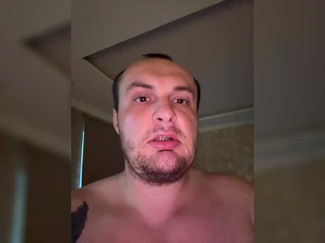 Live sex webcam photo for Crazypara11 #291155109