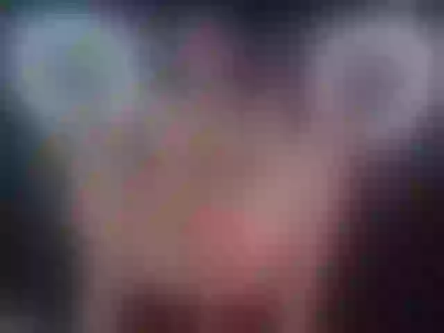 Live sex webcam photo for CreaMBaby #276620466