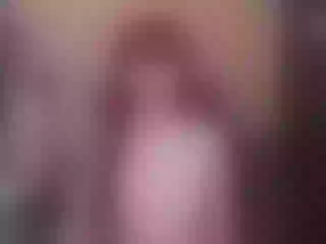 Live sex webcam photo for CreamMeow #291946472