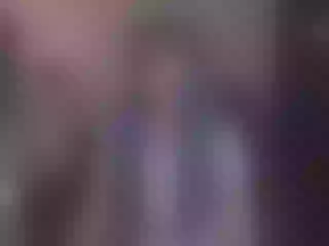 Live sex webcam photo for CreamMeow #292065975