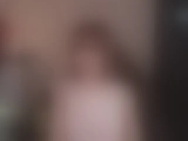 Live sex webcam photo for CreamMeow #292360529