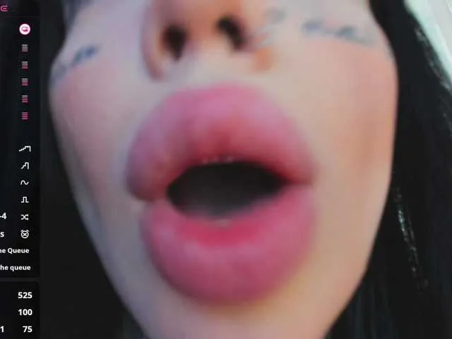 Live sex webcam photo for CreamyInkk #290798053