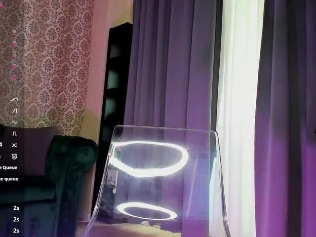 Live sex webcam photo for CreamyInkk #291371132