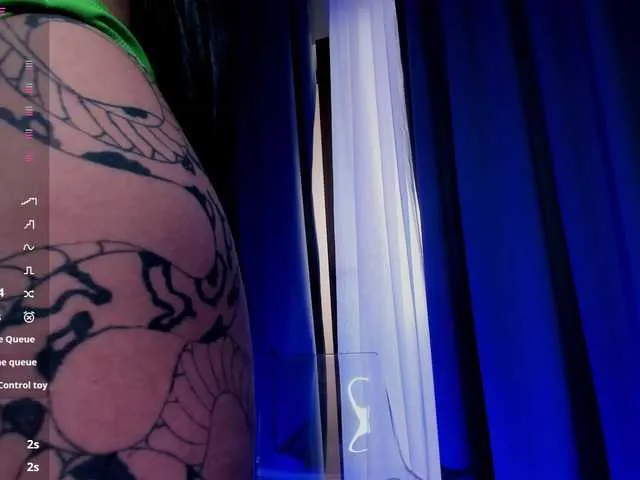 Live sex webcam photo for CreamyInkk #291700738