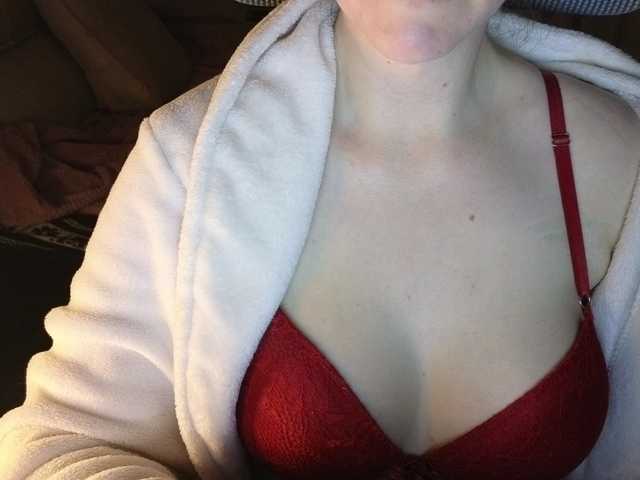 Live sex webcam photo for CreamyWoman #291808589