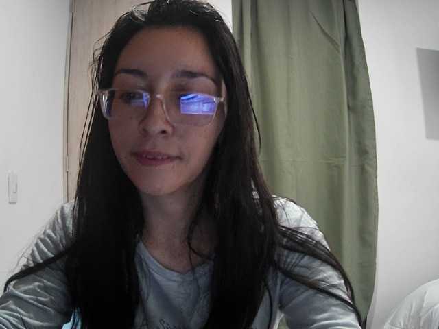 Live sex webcam photo for Creamymature #275543266