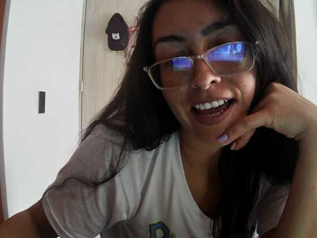 Live sex webcam photo for Creamymature #277133538