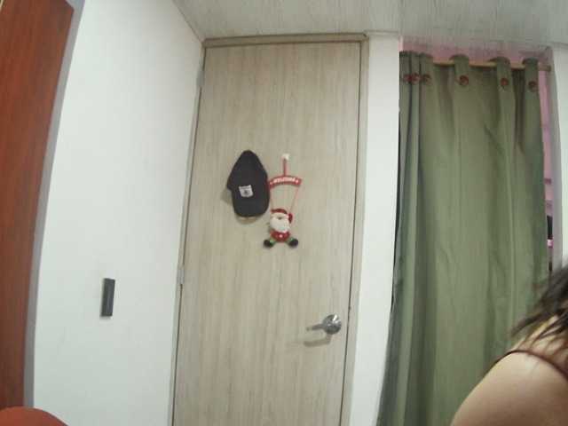 Live sex webcam photo for Creamymature #277959503