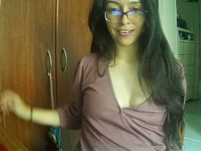 Live sex webcam photo for Creamymature #287845634