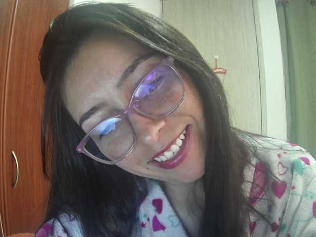 Live sex webcam photo for Creamymature #290543621