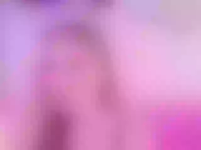 Live sex webcam photo for CrimsonAura #292067736