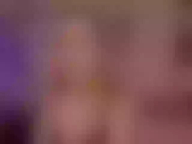 Live sex webcam photo for CrimsonAura #292136221