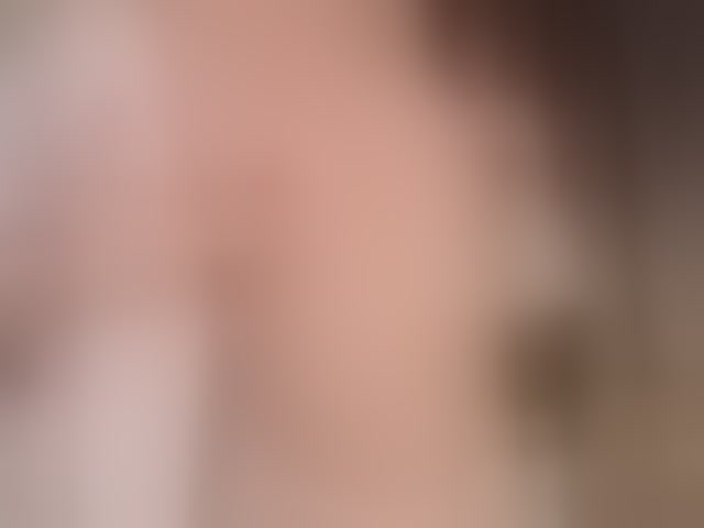 Live sex webcam photo for CrimsonAura #292361762