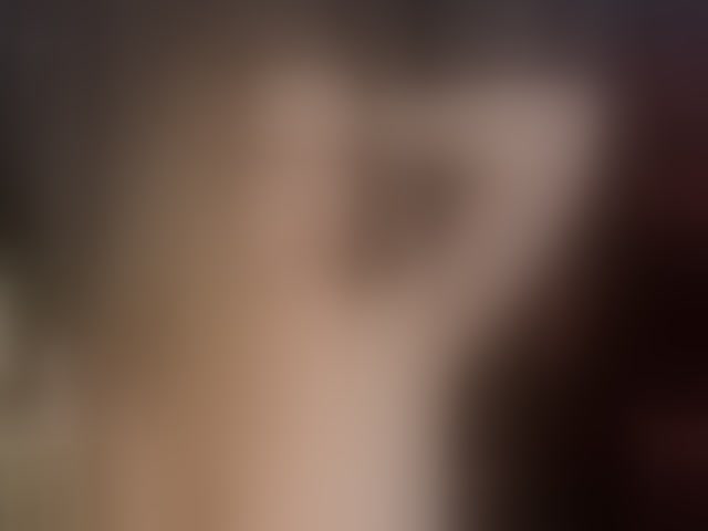 Live sex webcam photo for CrimsonAura #292394920