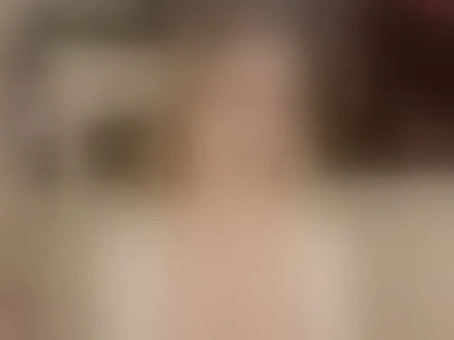 Live sex webcam photo for CrimsonAura #292553958