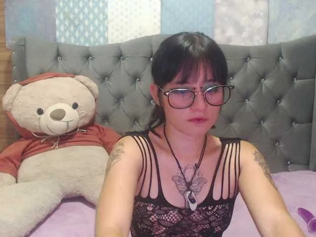 Live sex webcam photo for Criptaclein #277988840