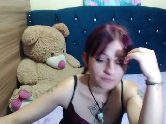 Live sex webcam photo for Criptaclein #278200743